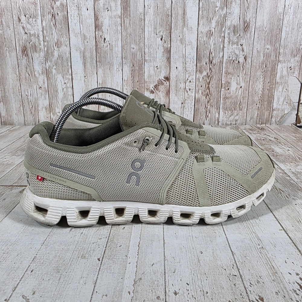 On Running Cloud 5 Mens 9.5 Olive Green Tan Swiss Engineering 59.97771 Shoes